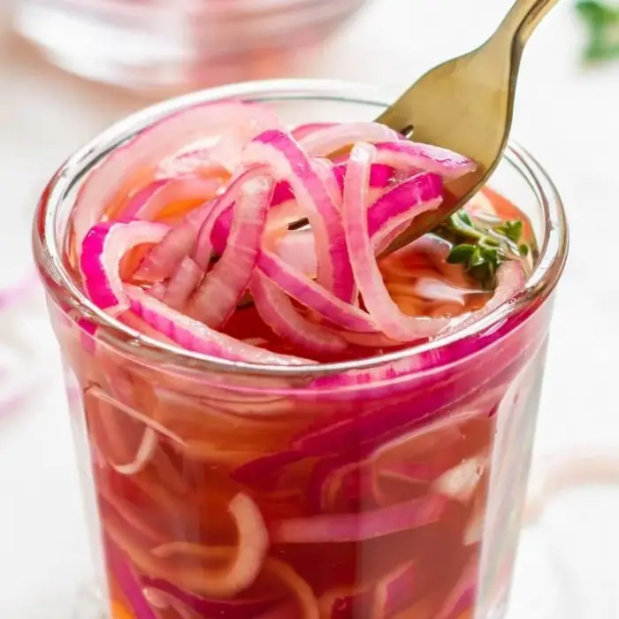 Red onion pickle (Norwegian Vegan)